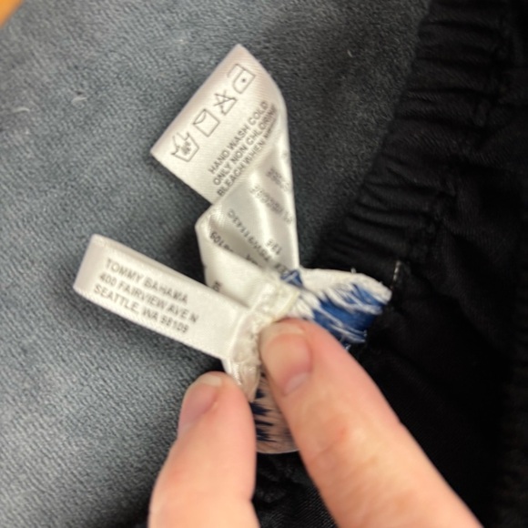 Tommy Bahama Black Ruffled Off-Shoulder Linen Blend Jumpsuit Sz L *see below - Picture 10 of 13